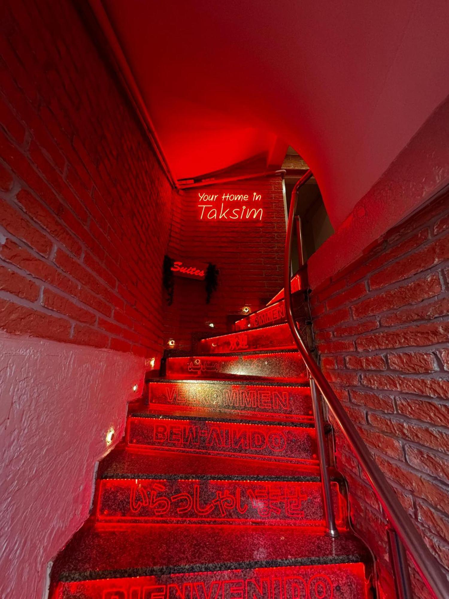 Taksim Istiklal Suites Istanbul Exterior photo