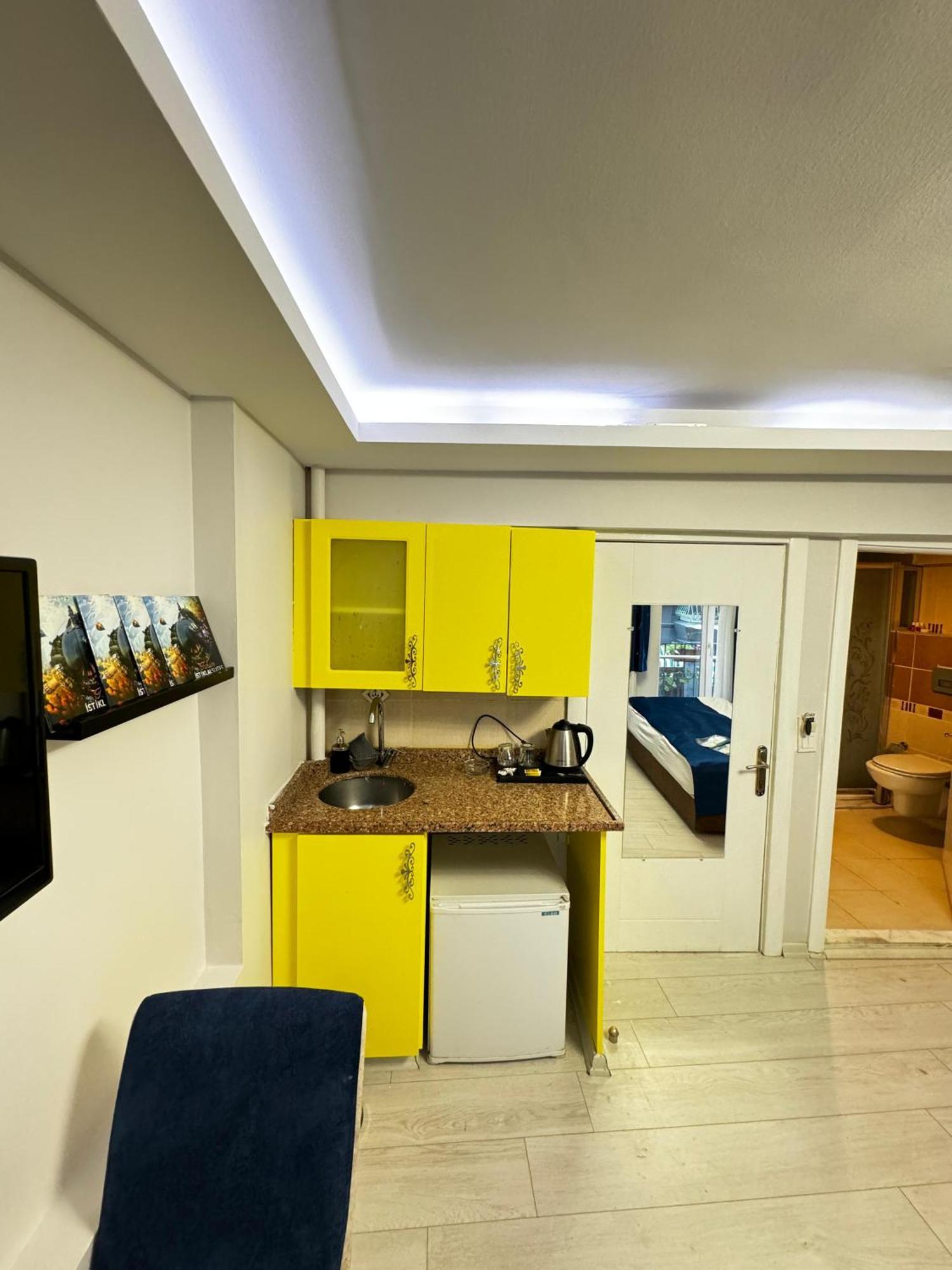 Taksim Istiklal Suites Istanbul Exterior photo
