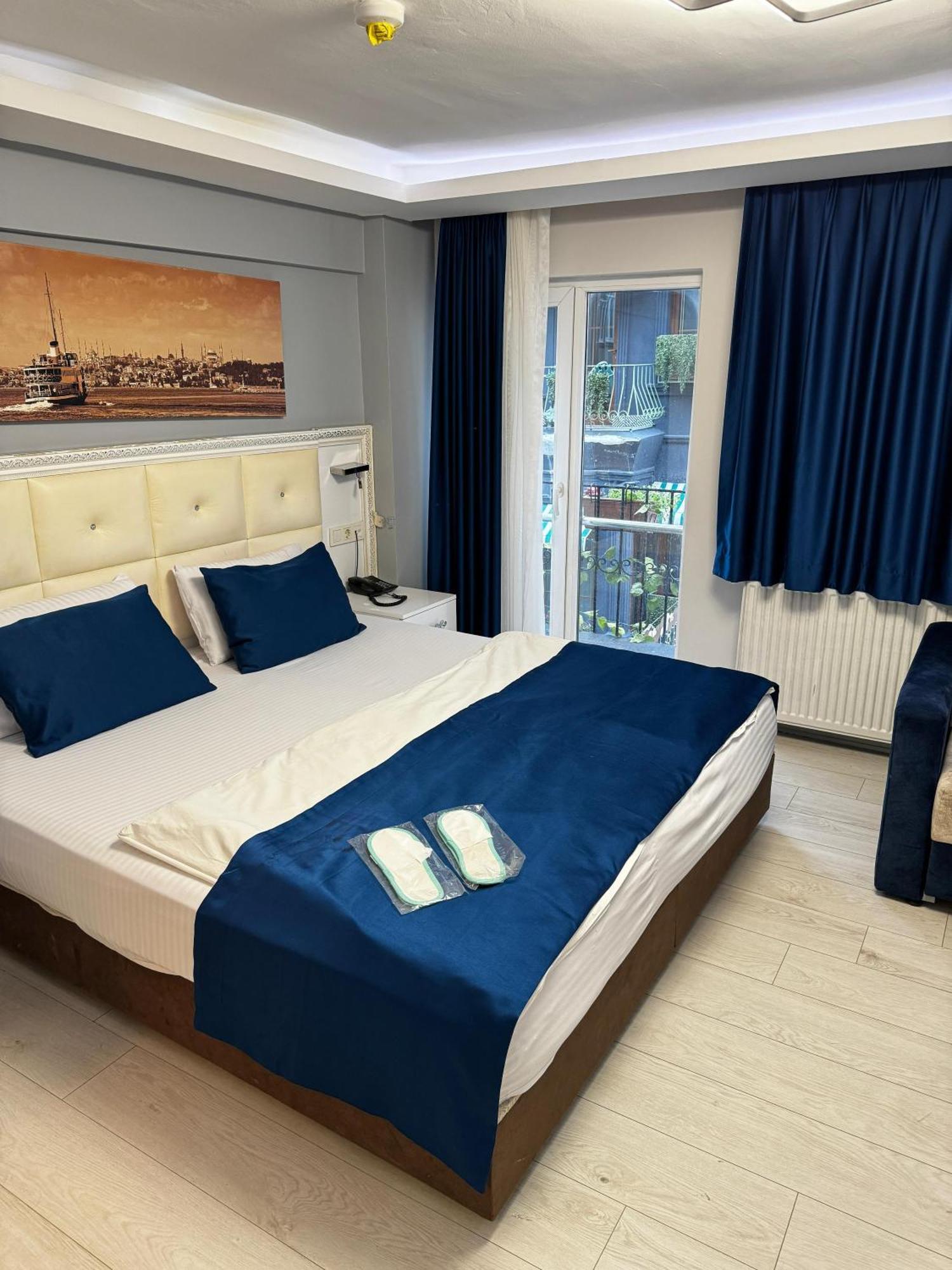 Taksim Istiklal Suites Istanbul Exterior photo